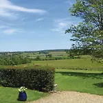 Stunning In En Champagne *