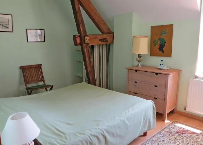 Stunning In En Champagne