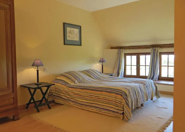 Stunning In En Champagne Domfront-en-Champagne